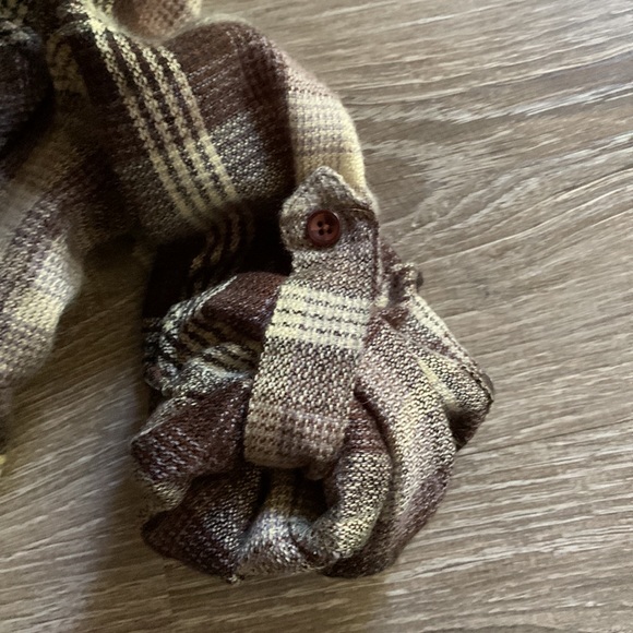 Z Supply -Rag Poets Versatile Button Up - Picture 5 of 5